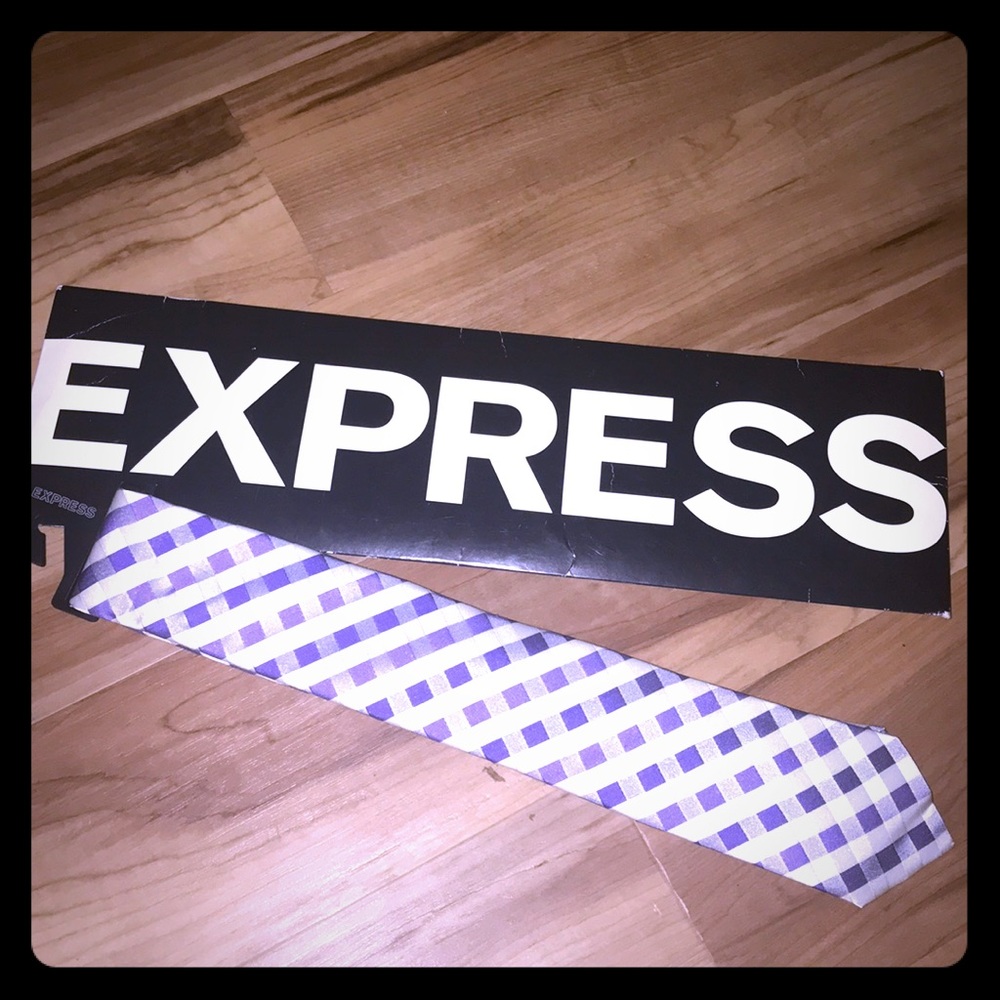 Express Men’s Tie